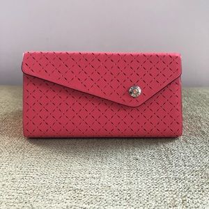 Henri Bendel Influenzer Sunglass case NWOT